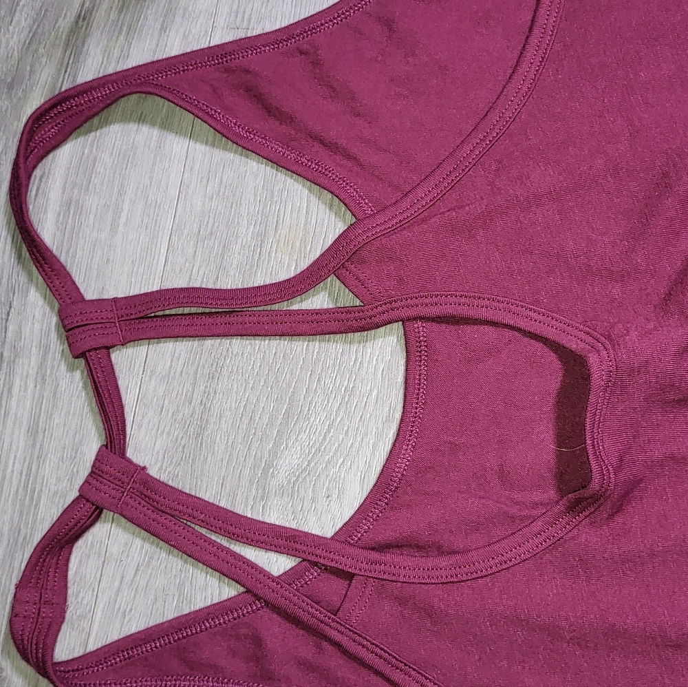 Pink workout top - Picture 2 of 3